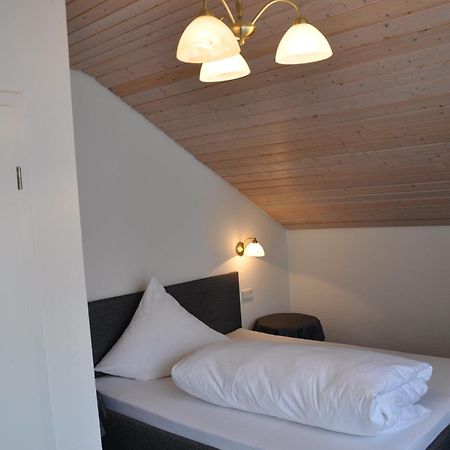 Gaestehaus Ullmannshof Kirchheim am Neckar Værelse billede